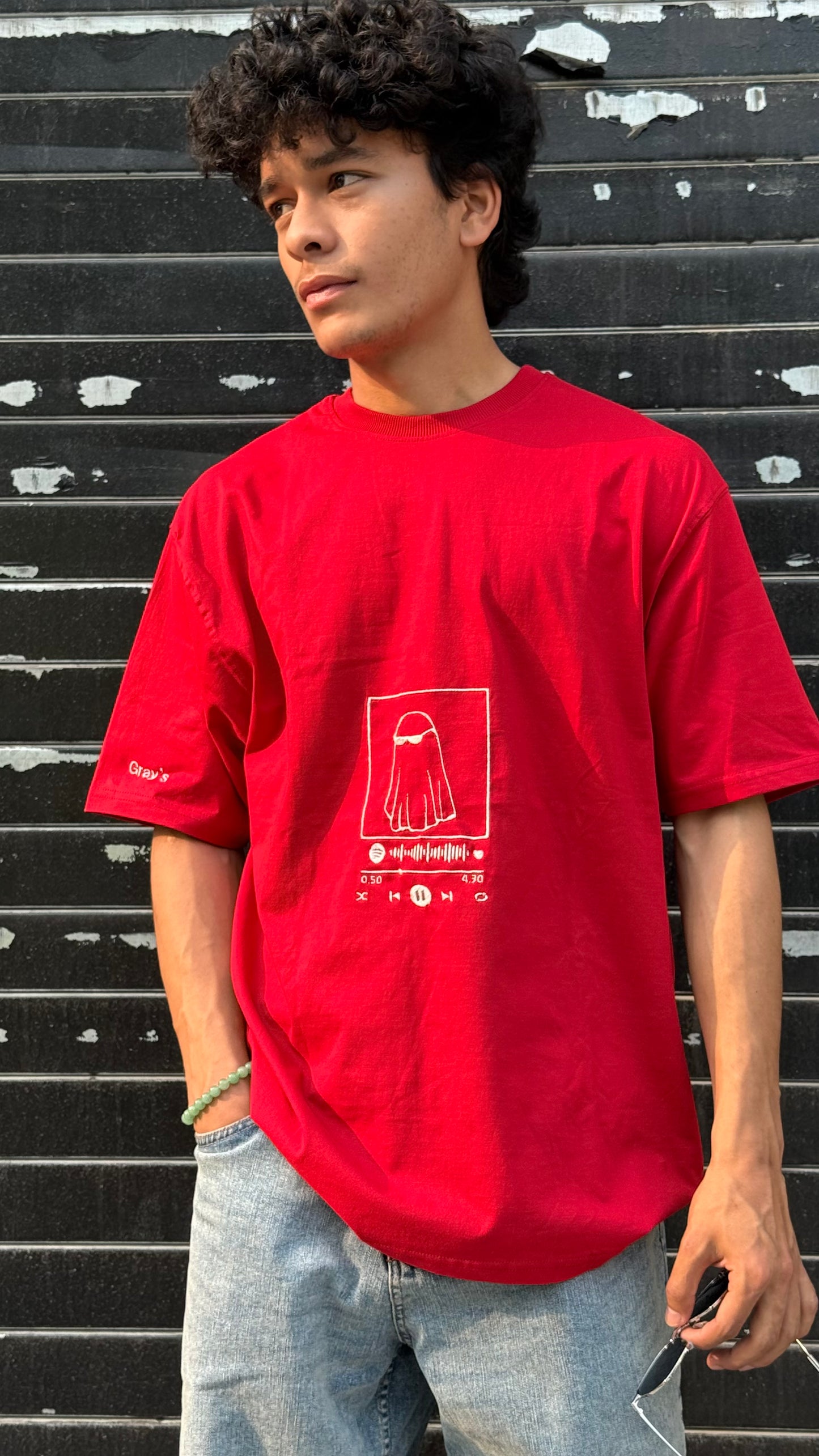 Oversized Embroidery T-Shirt | Unisex fit | Red Playlist